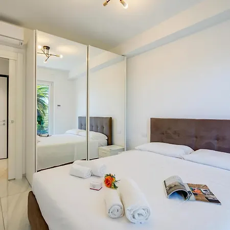 Apartment Beachy Vibes- 900m From The - Happy