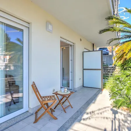 Apartment Beachy Vibes- 900m From The - Happy Andora